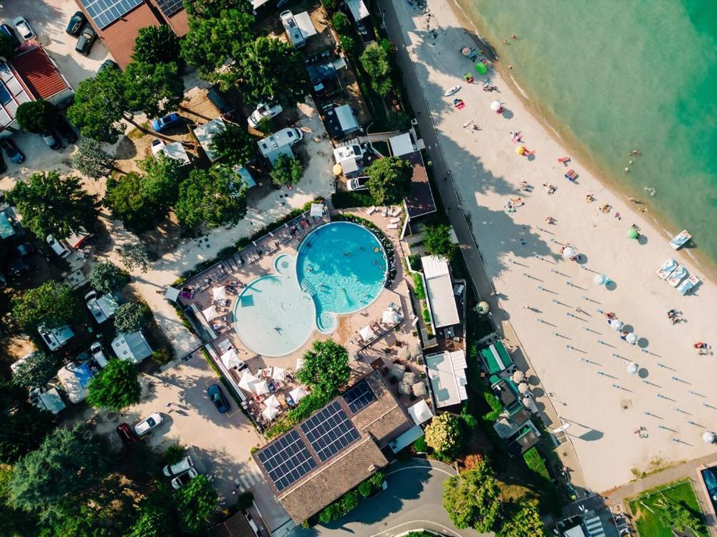 Camping Bergamini Peschiera del Garda Exterior foto